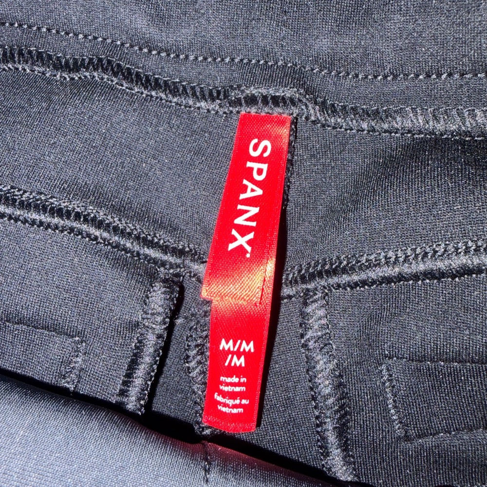 SPANX Black Flare Pants - Picture 6 of 6